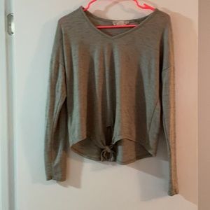 Lightly worn, green, long sleeve crop top